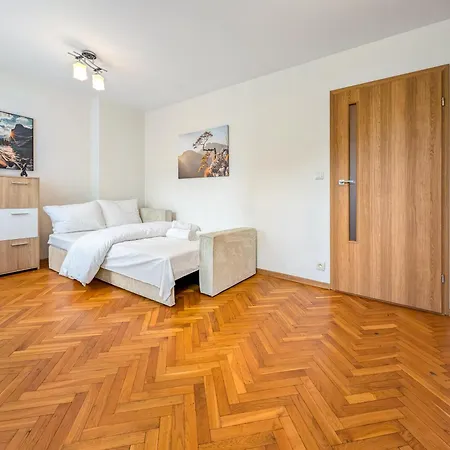 Rynek Living By Bookinghost Вроцлав