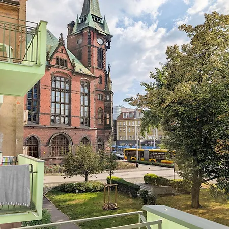 Апартаменты Rynek Living By Bookinghost